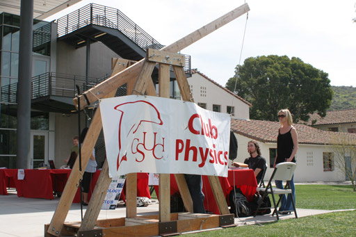 Club Physics Trebuchet Exhibit